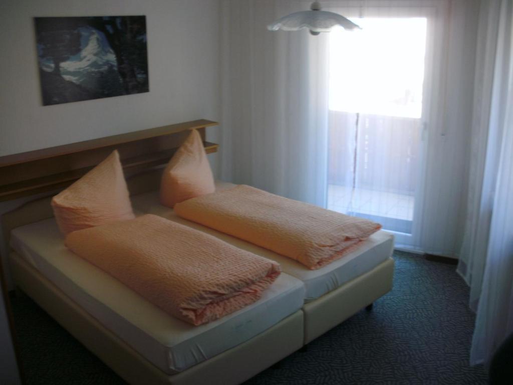 Hotel am Hindenburgplatz Appenweier Zimmer foto